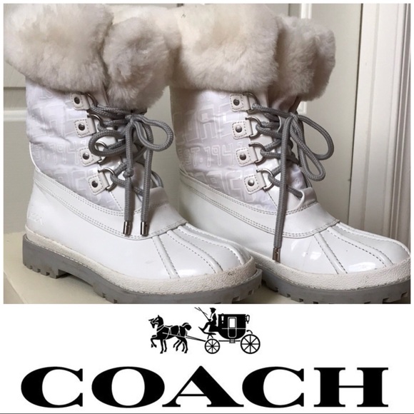 white coach winter boots